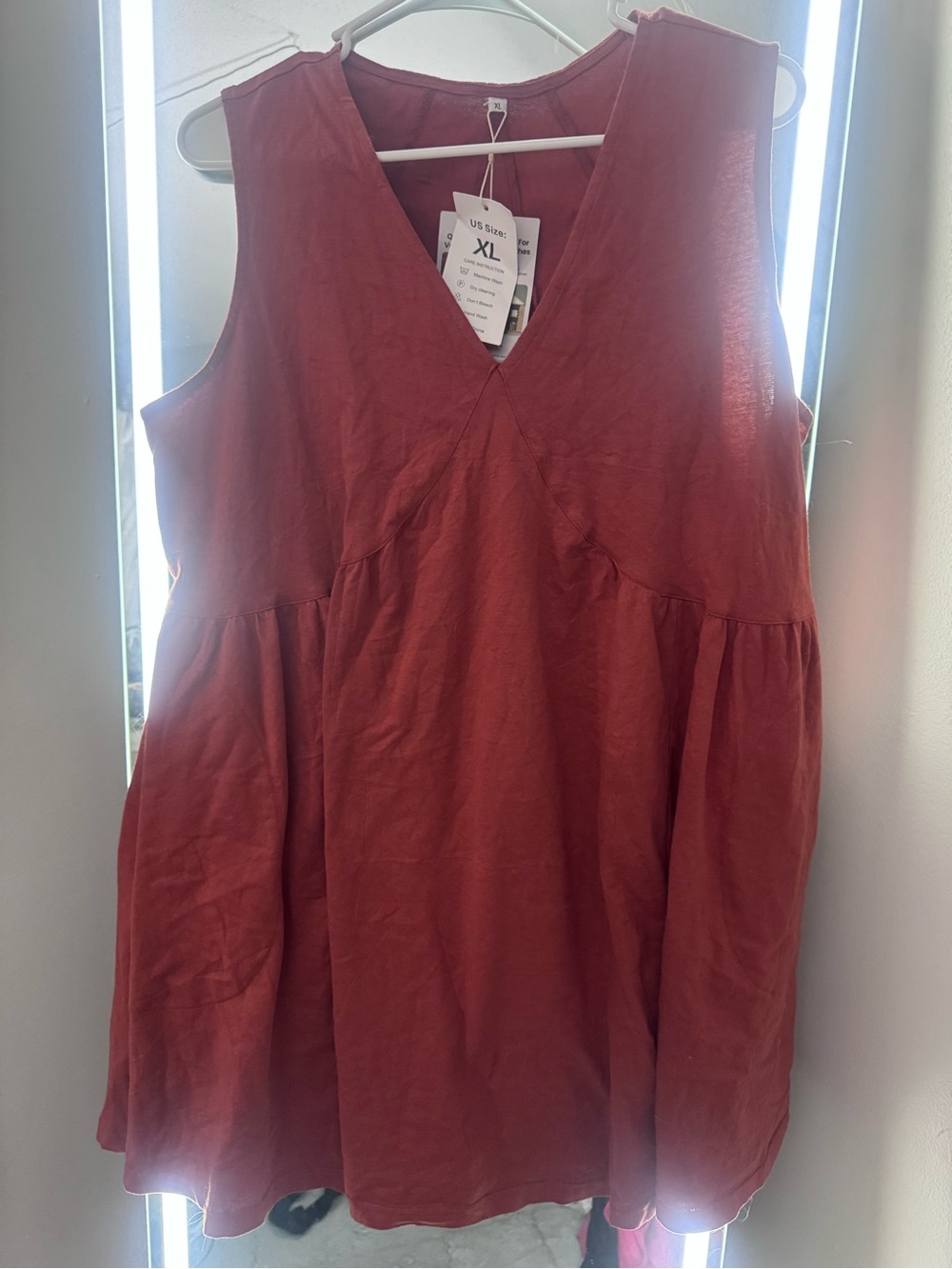 Women's Sleeveless V-Neck Tunic Top - Rust